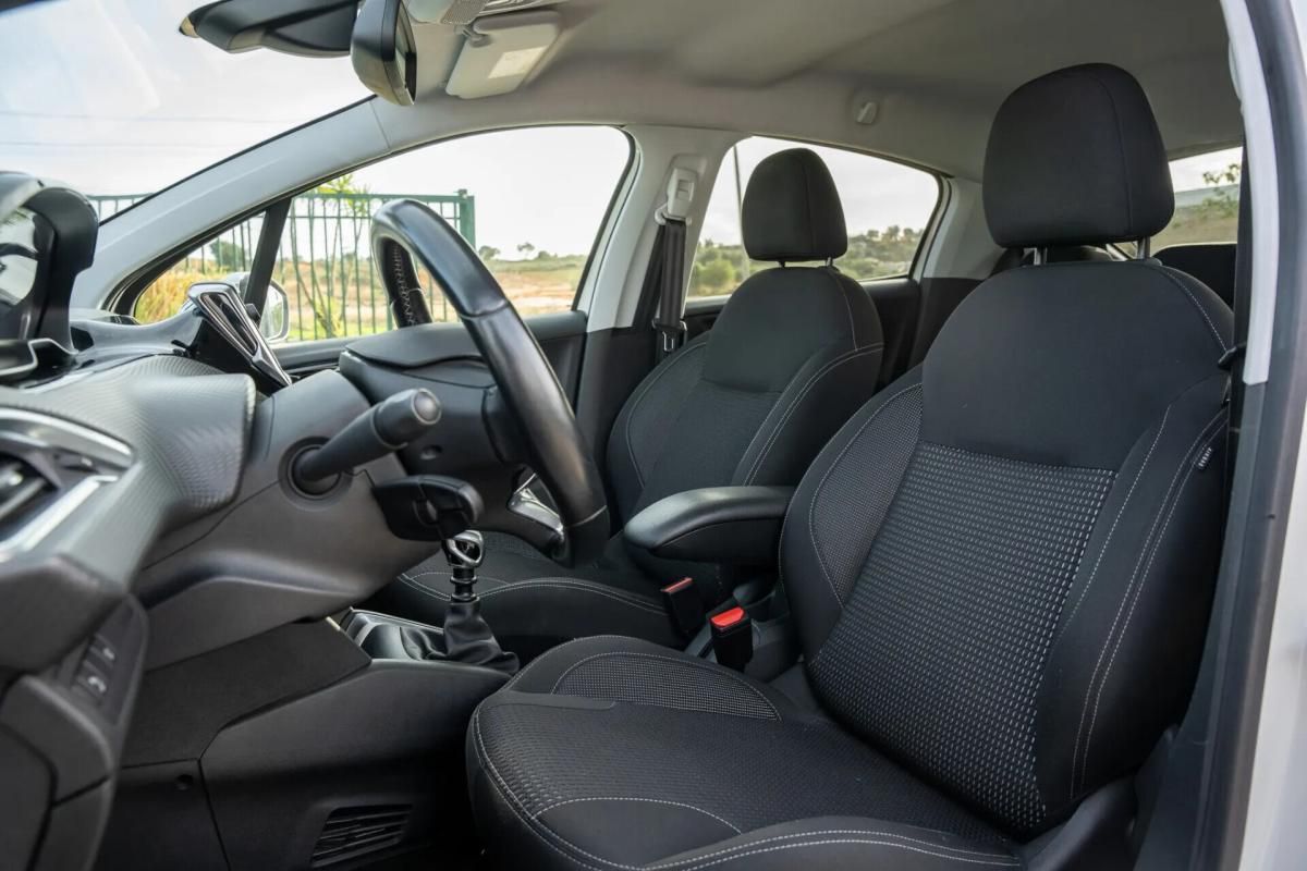 peugeot-208-2019-gasolina-1199cc