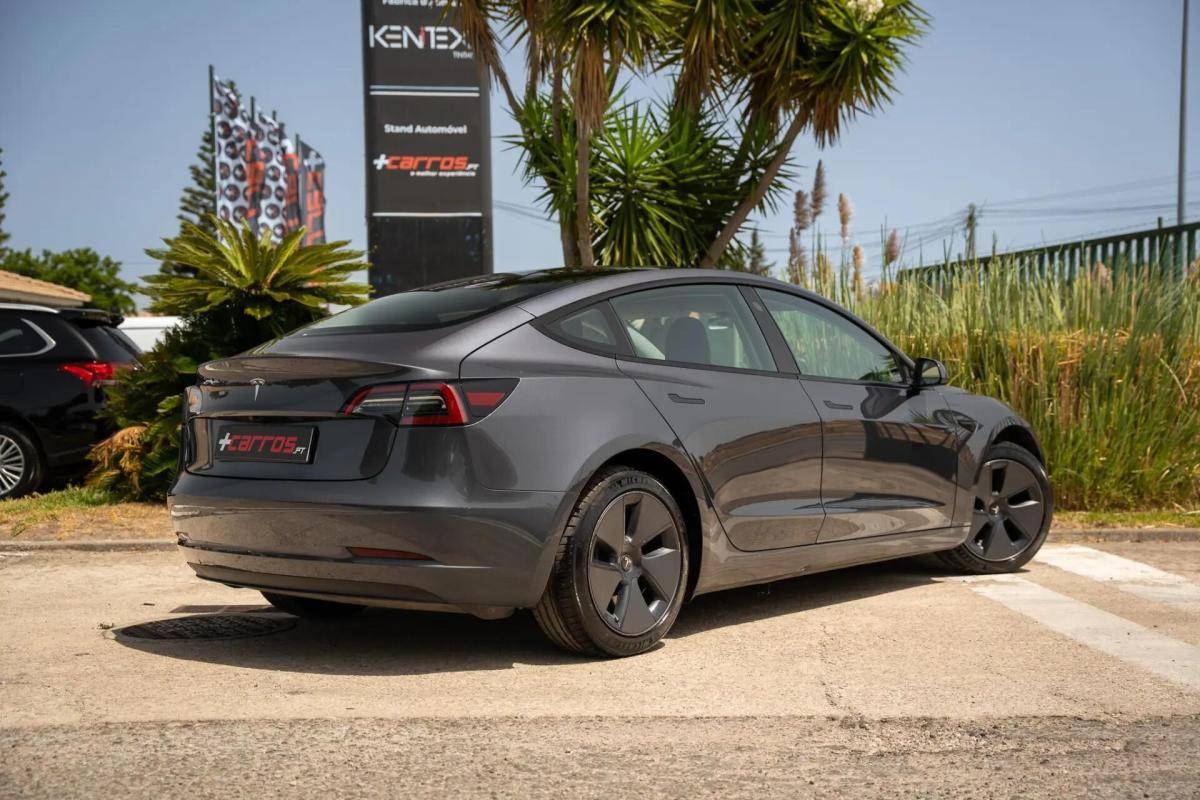 tesla-model-3-2023-eletrico-0cc