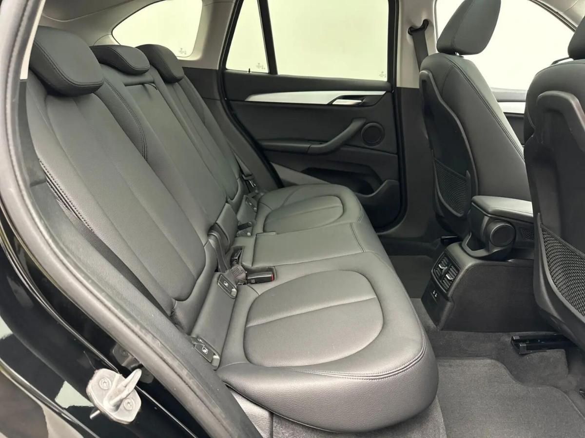 bmw-x1-xdrive25e-2022-hibrido-a-gasolina-1499cc