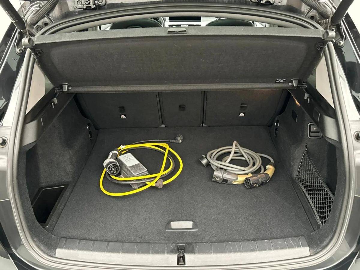 bmw-x1-xdrive25e-2022-hibrido-a-gasolina-1499cc