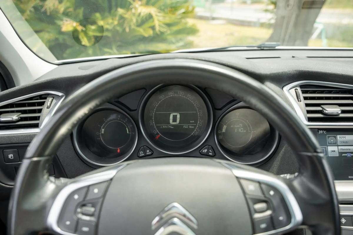 citroen-c4-2016-gasolina-1199cc