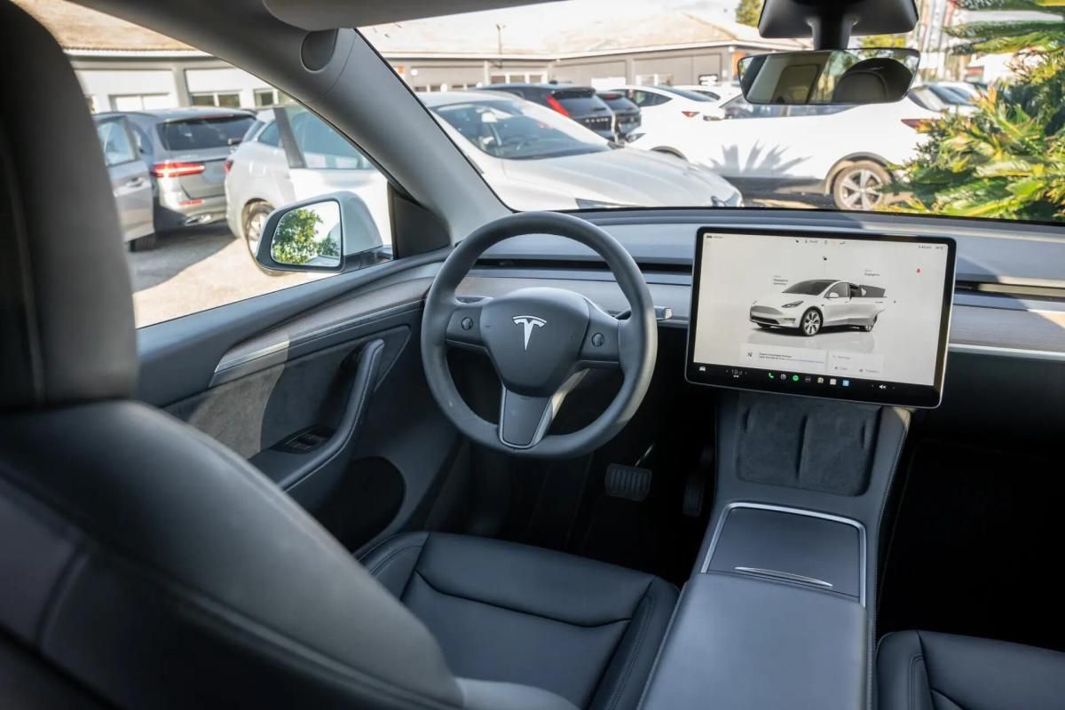 tesla-model-y-2023-eletrico-0cc