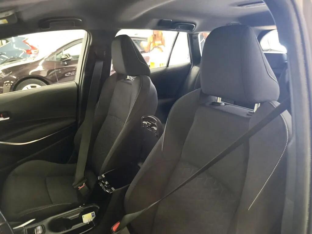 toyota-corolla-sw-2022-hibrido-a-gasolina-1798cc