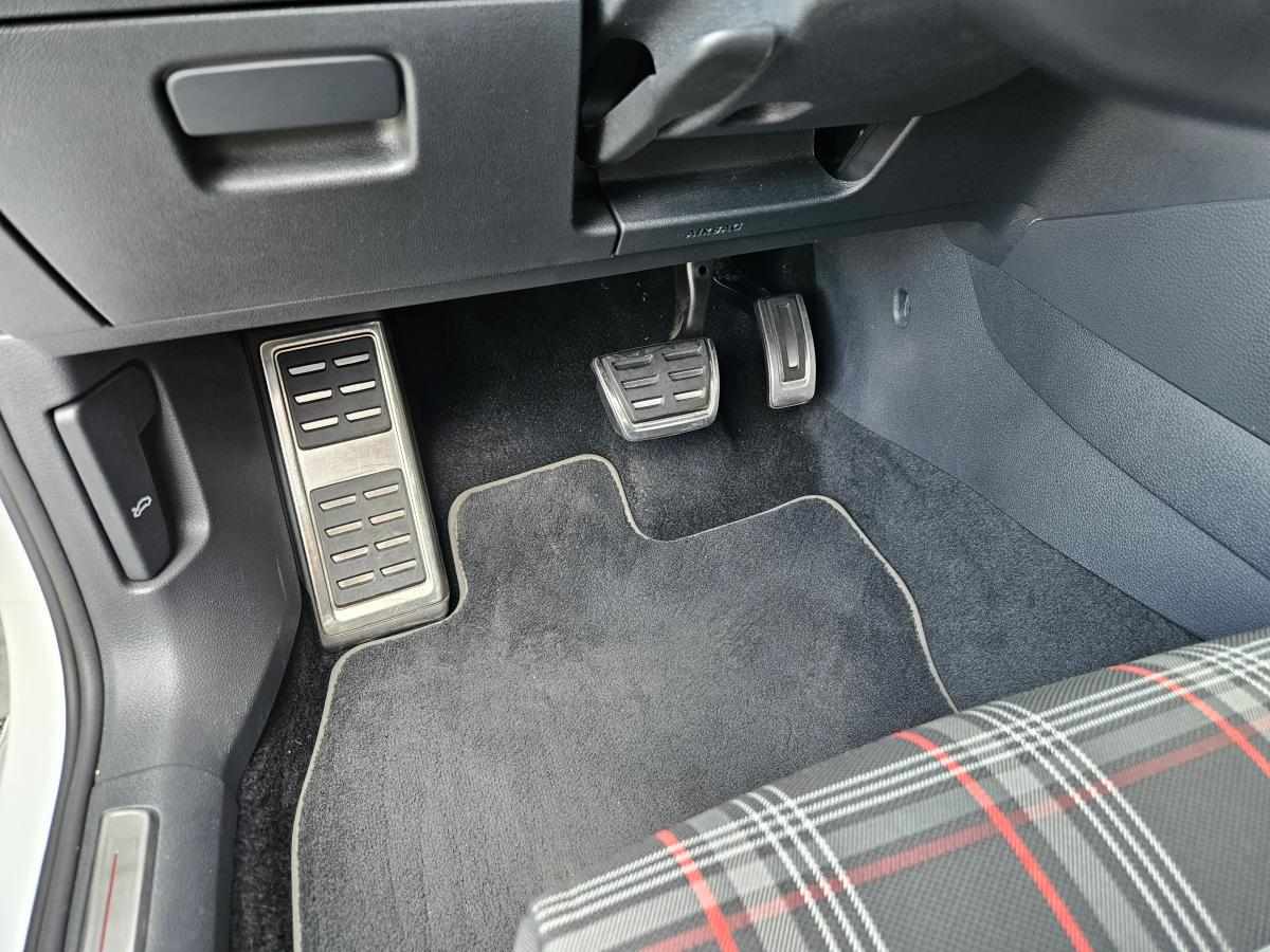 volkswagen-golf-gti-performance-2-0-tsi-2019-gasolina-1984cc