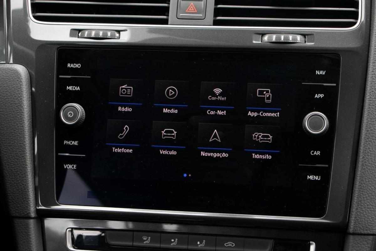 volkswagen-golf-variant-1-6-tdi-2017-diesel-1600cc