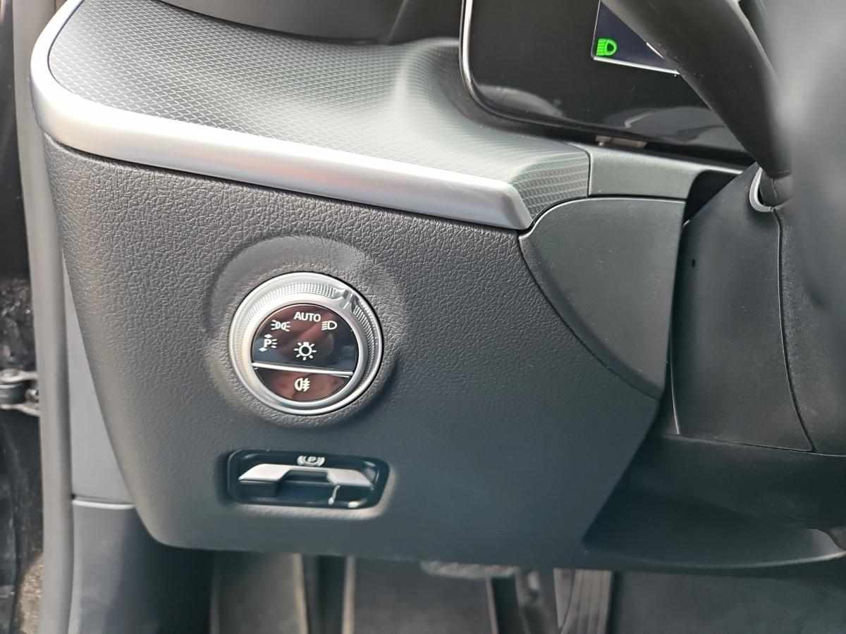 mercedes-benz-classe-c-c-300-e-2022-gasolina-1999cc
