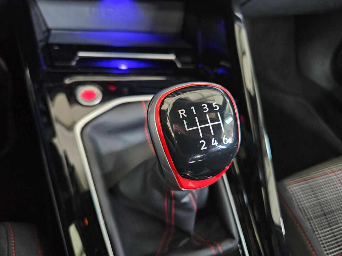 volkswagen-golf-2-0-tsi-2022-gasolina-1984cc