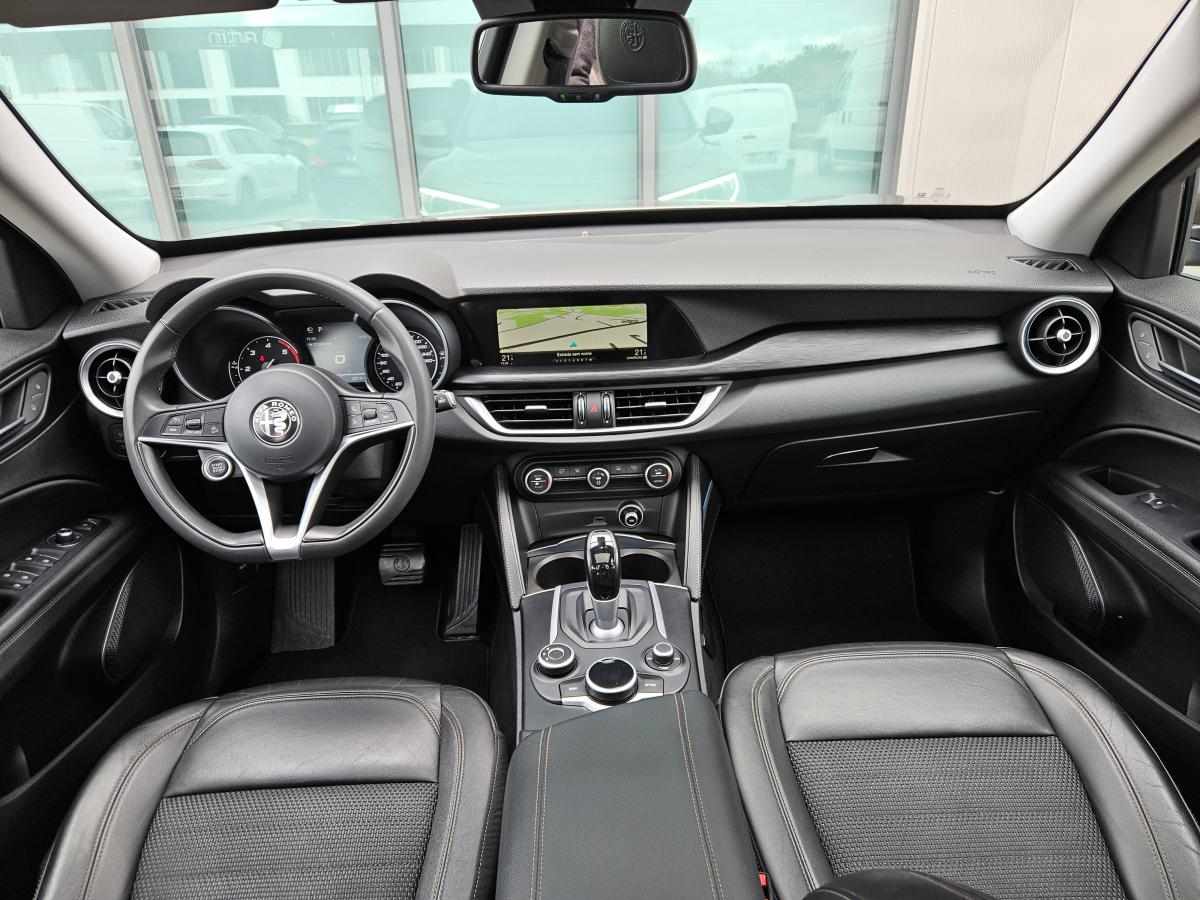 alfa-romeo-stelvio-2-2-jtdm-2018-diesel-2143cc