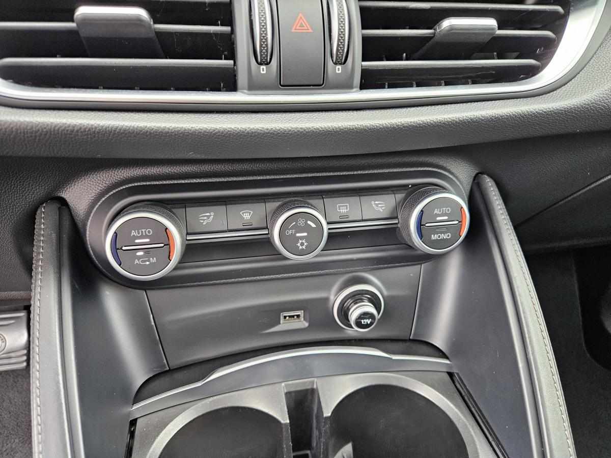 alfa-romeo-stelvio-2-2-jtdm-2018-diesel-2143cc
