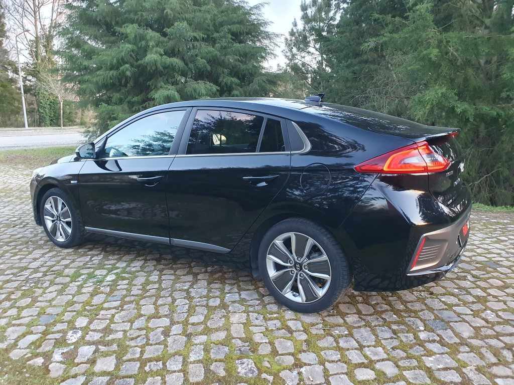 hyundai-ioniq-hybrid-2019-hibrido-a-gasolina-1580cc