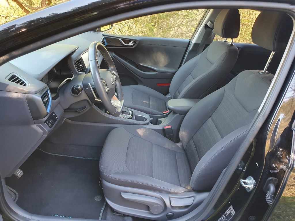 hyundai-ioniq-hybrid-2019-hibrido-a-gasolina-1580cc
