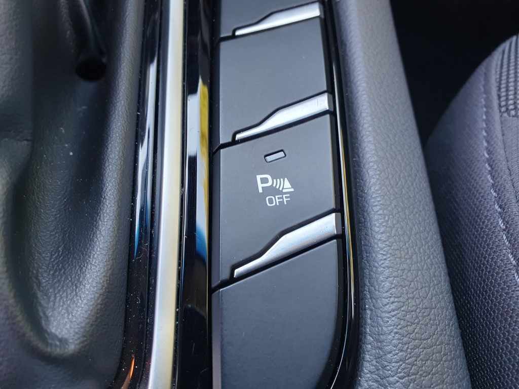 hyundai-ioniq-hybrid-2019-hibrido-a-gasolina-1580cc