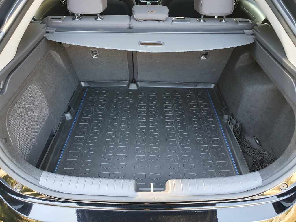hyundai-ioniq-hybrid-2019-hibrido-a-gasolina-1580cc