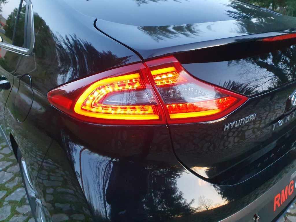 hyundai-ioniq-hybrid-2019-hibrido-a-gasolina-1580cc