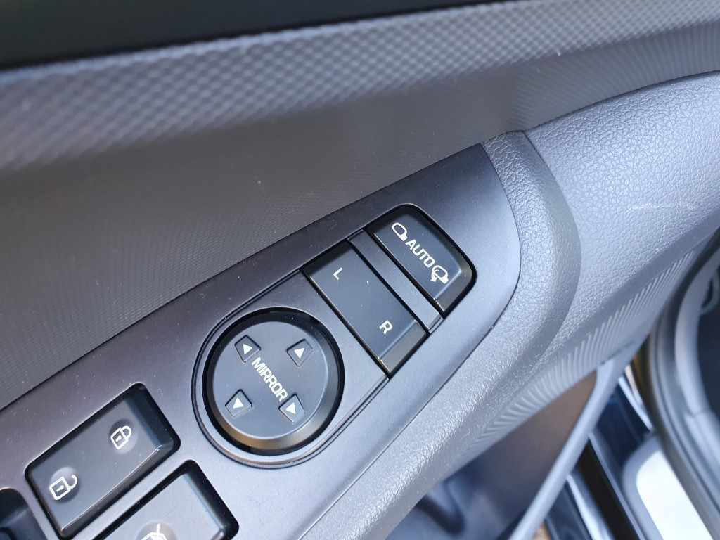 hyundai-ioniq-hybrid-2019-hibrido-a-gasolina-1580cc