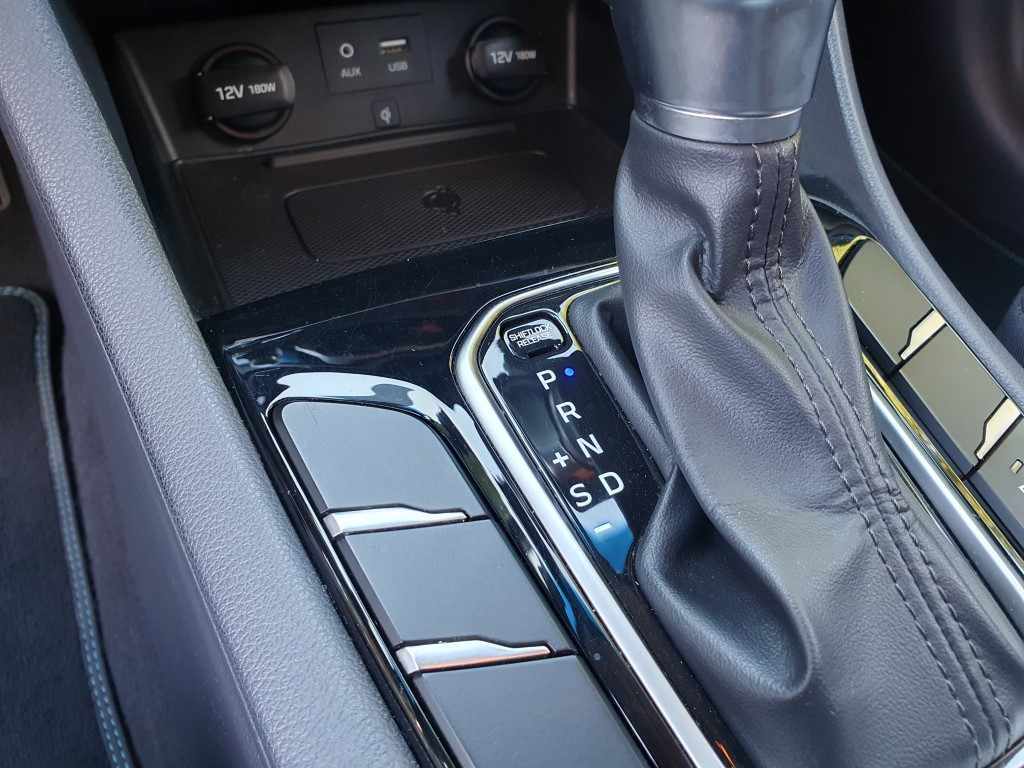 hyundai-ioniq-hybrid-2019-hibrido-a-gasolina-1580cc