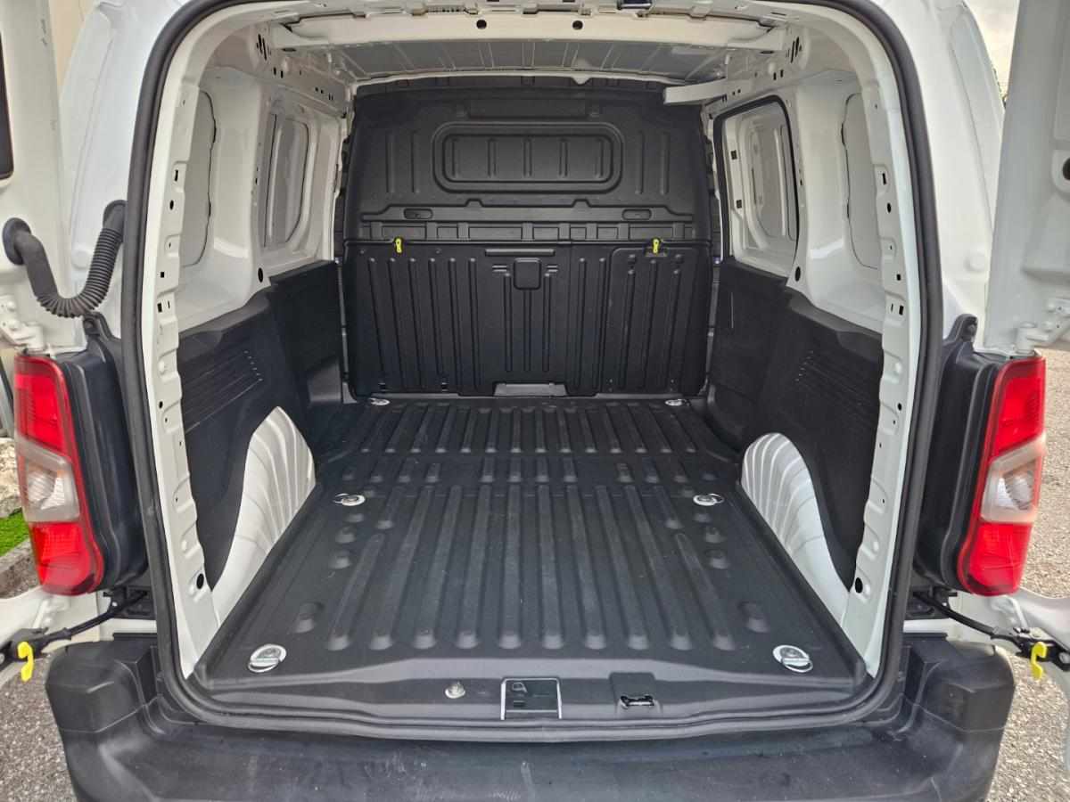 peugeot-partner-1-5-bluehdi-2022-diesel-1499cc