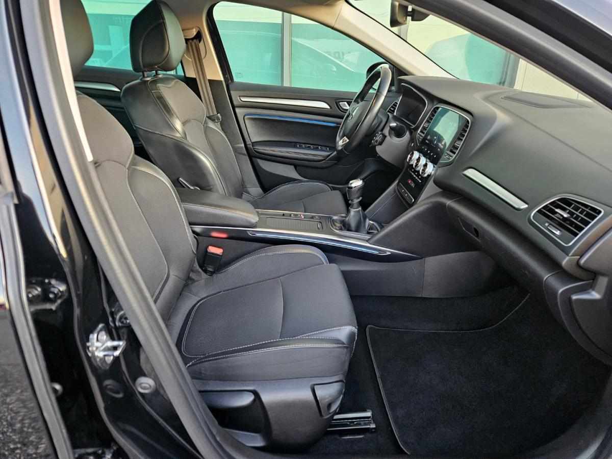 renault-megane-1-5-blue-dci-2021-diesel-1461cc
