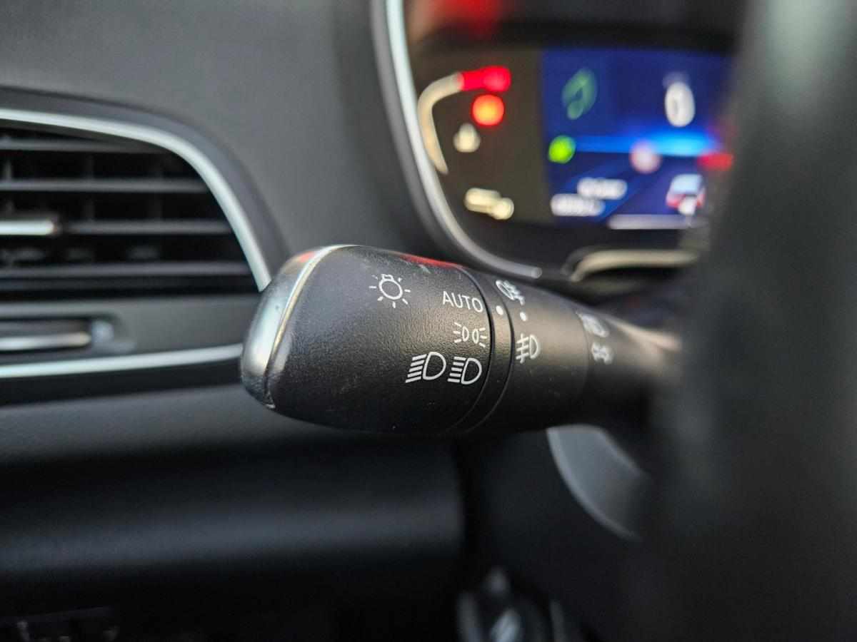 renault-megane-1-5-blue-dci-2021-diesel-1461cc