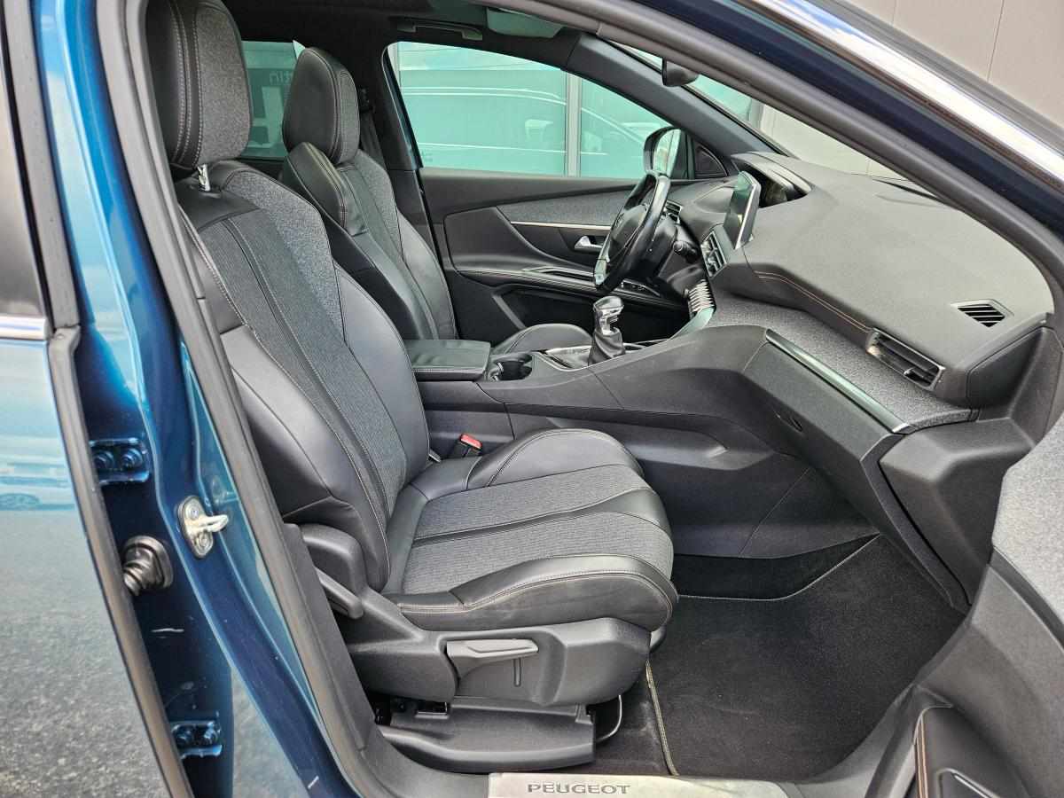 peugeot-5008-1-2-puretech-2018-gasolina-1199cc