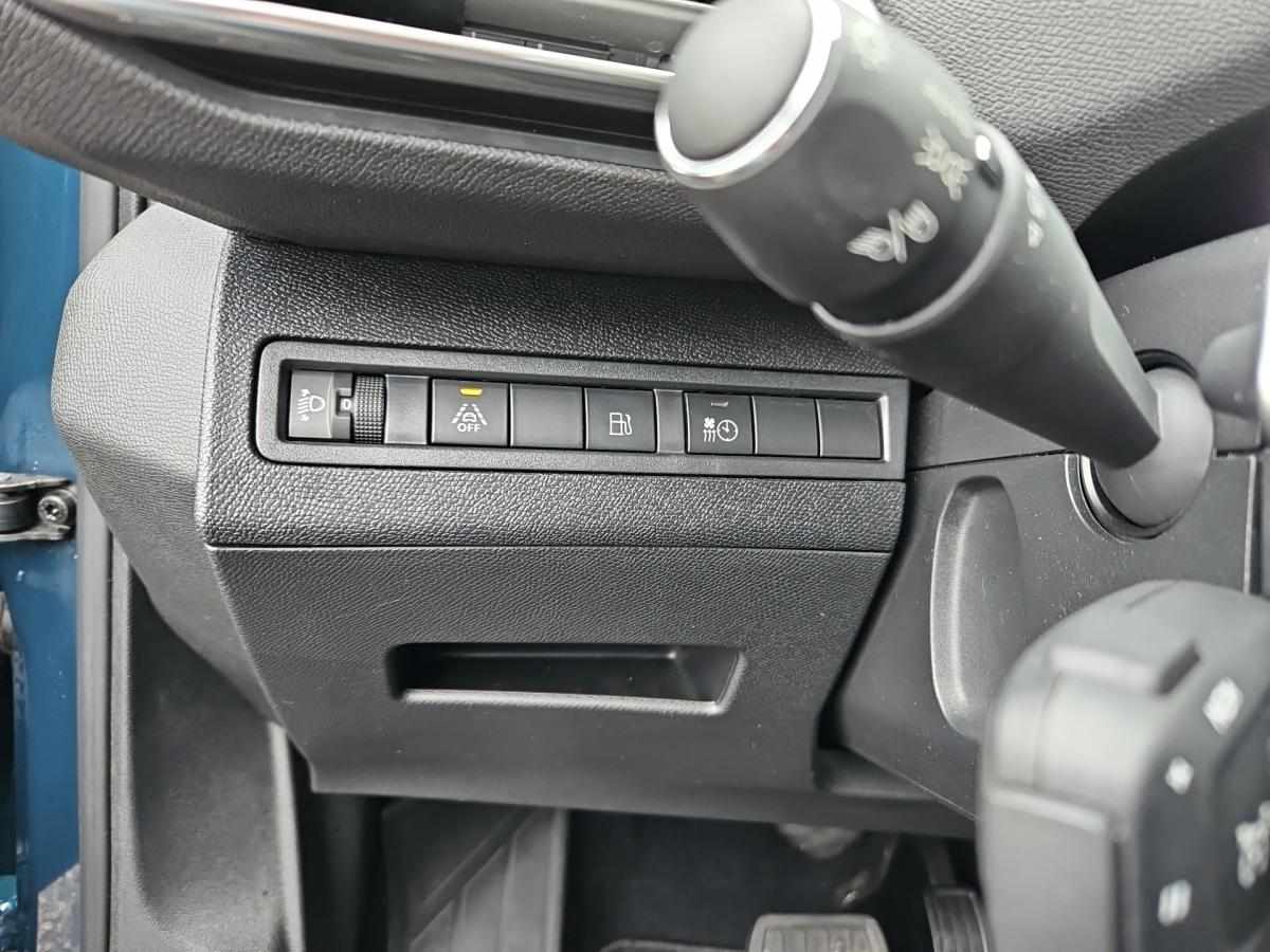 peugeot-3008-1-6-hybrid-11-8-kwh-2022-gasolina-1598cc