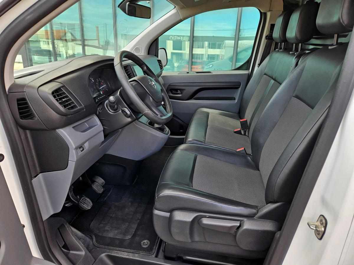 opel-vivaro-2-5-cdti-2020-diesel-1499cc