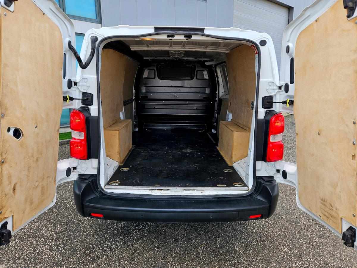 opel-vivaro-2-5-cdti-2020-diesel-1499cc