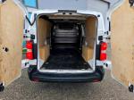 opel-vivaro-2-5-cdti-2020-diesel-1499cc