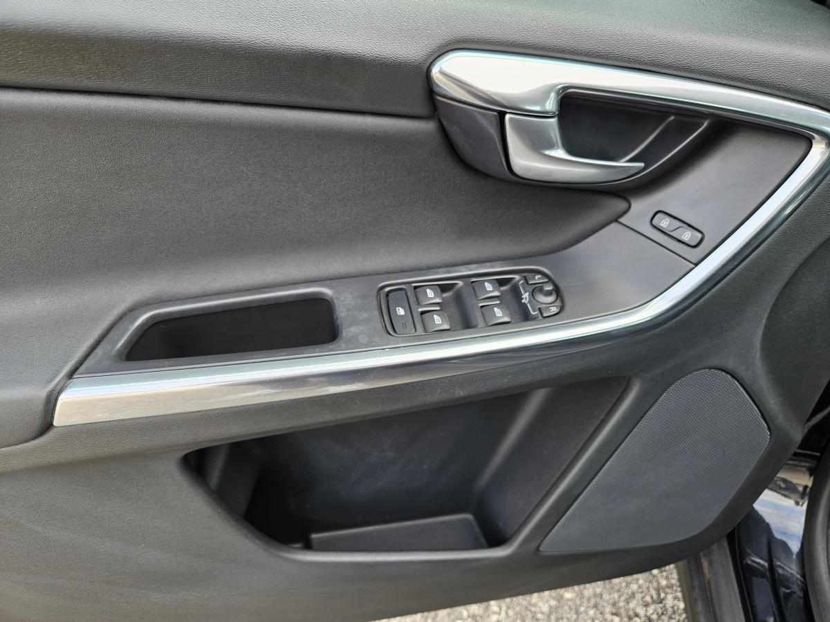 volvo-xc60-2-0-polestar-d3-2013-diesel-1984cc