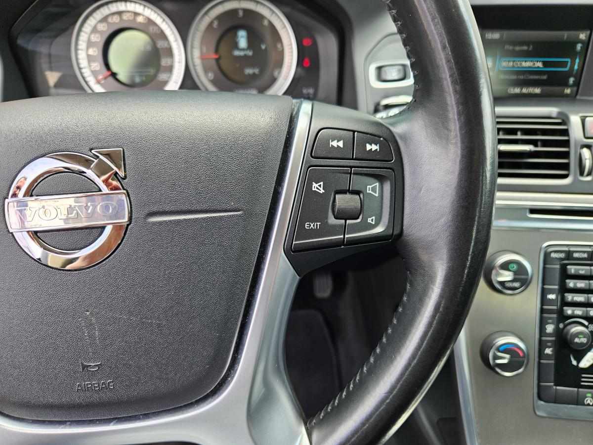 volvo-xc60-2-0-polestar-d3-2013-diesel-1984cc