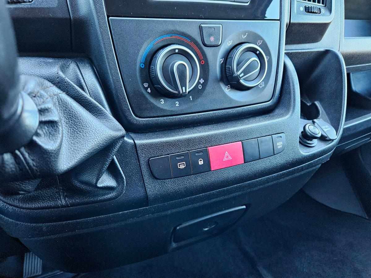 citroen-jumper-2-2-bluehhdi-4x4-2021-diesel-2179cc