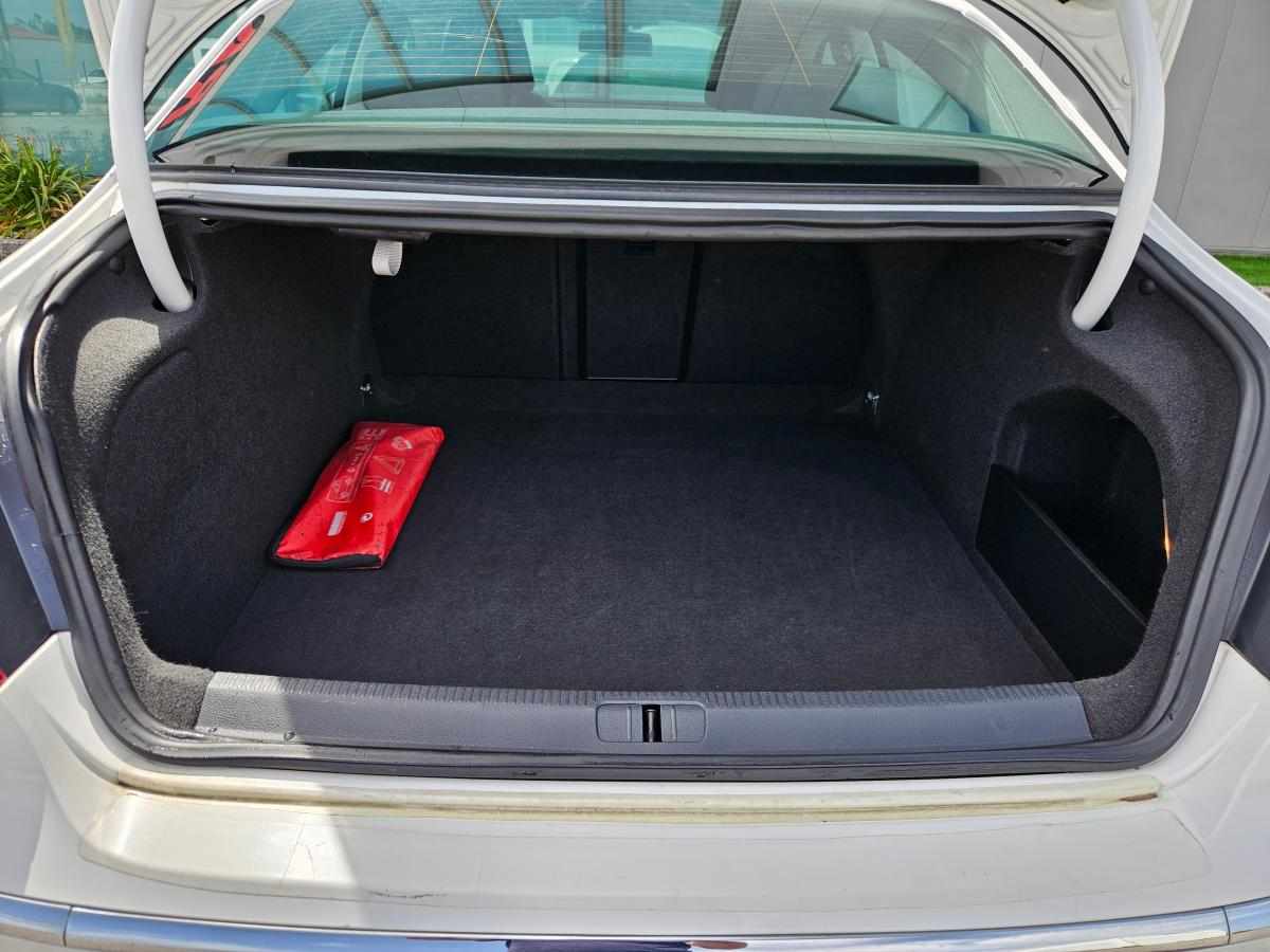 volkswagen-passat-2-0-bluetdi-2011-diesel-1968cc
