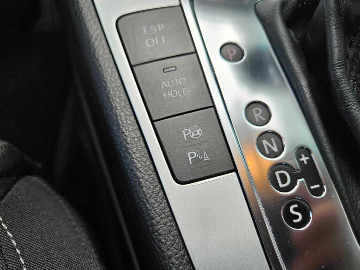 volkswagen-passat-2-0-bluetdi-2011-diesel-1968cc