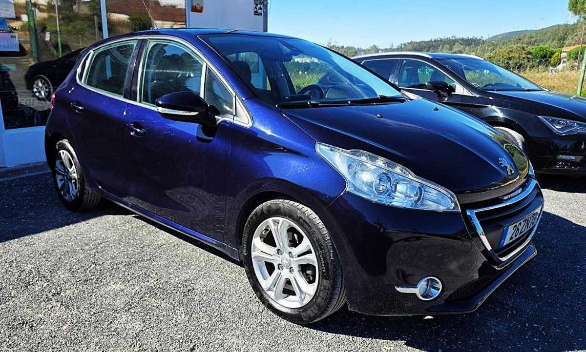 peugeot-208-2015-diesel-1560cc