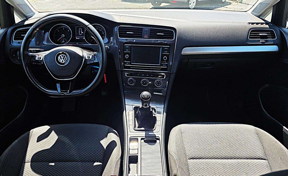 volkswagen-golf-2017-diesel-1598cc