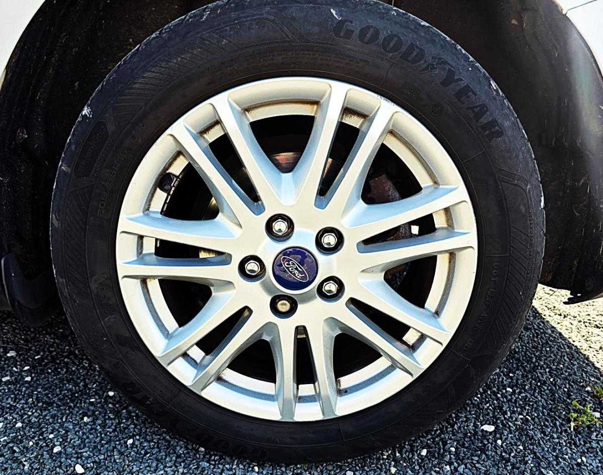 ford-focus-2013-diesel-1560cc