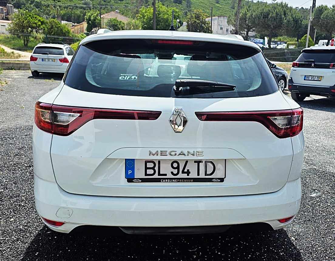 renault-megane-sport-tourer-2019-diesel-1461cc