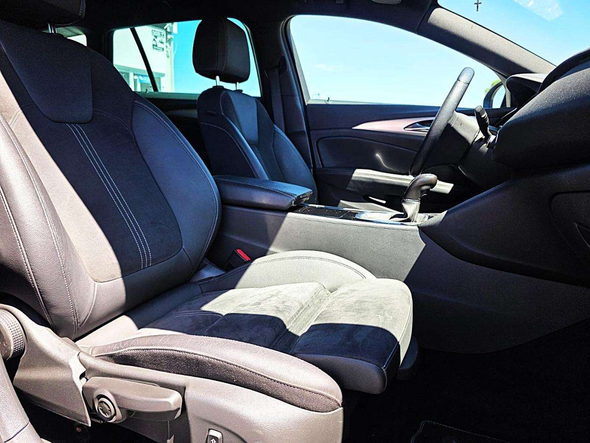 opel-insignia-sports-tourer-2020-diesel-1496cc