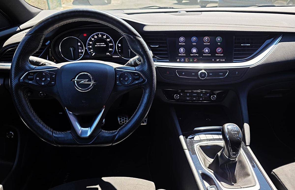 opel-insignia-sports-tourer-2020-diesel-1496cc