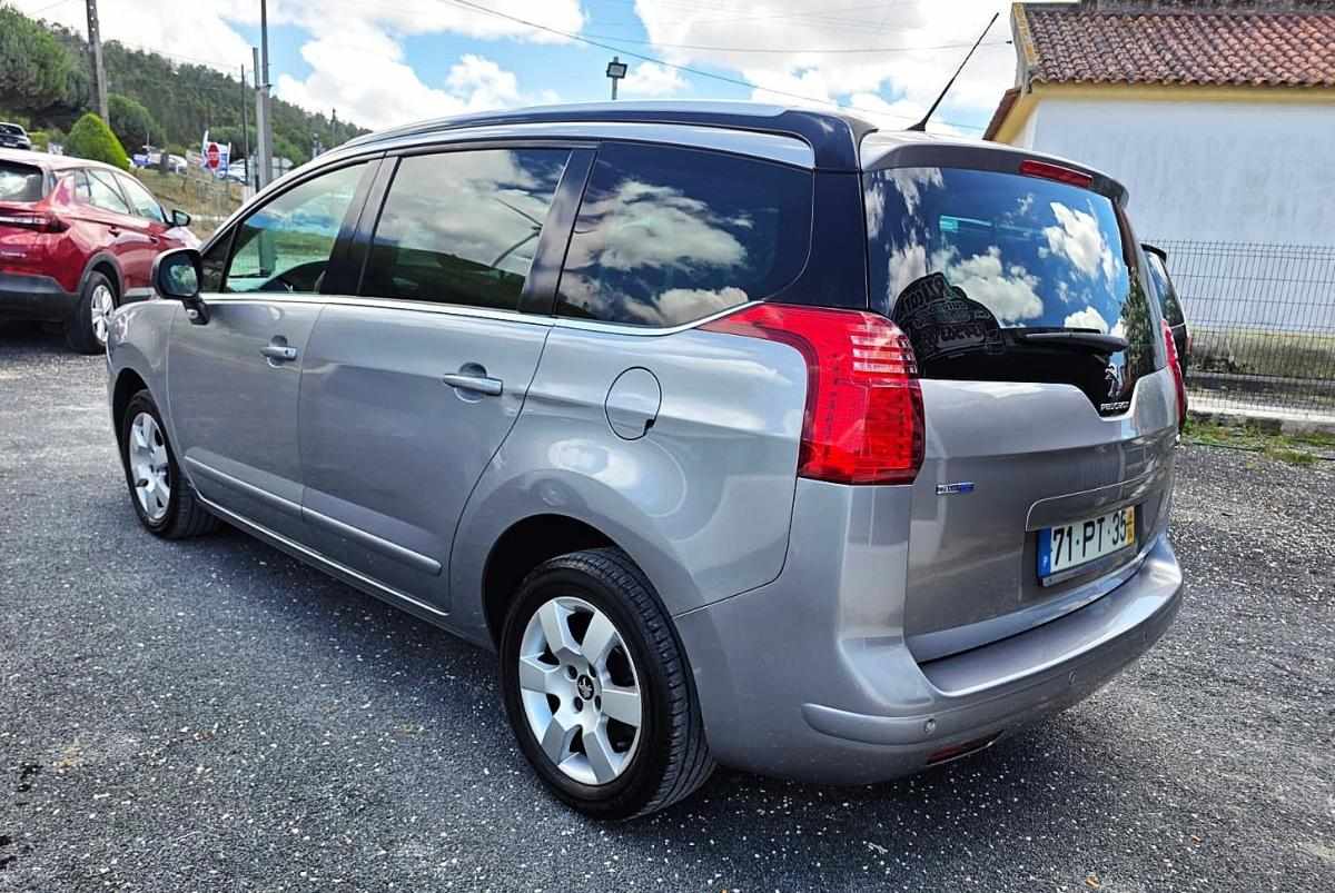 peugeot-5008-2015-diesel-1560cc