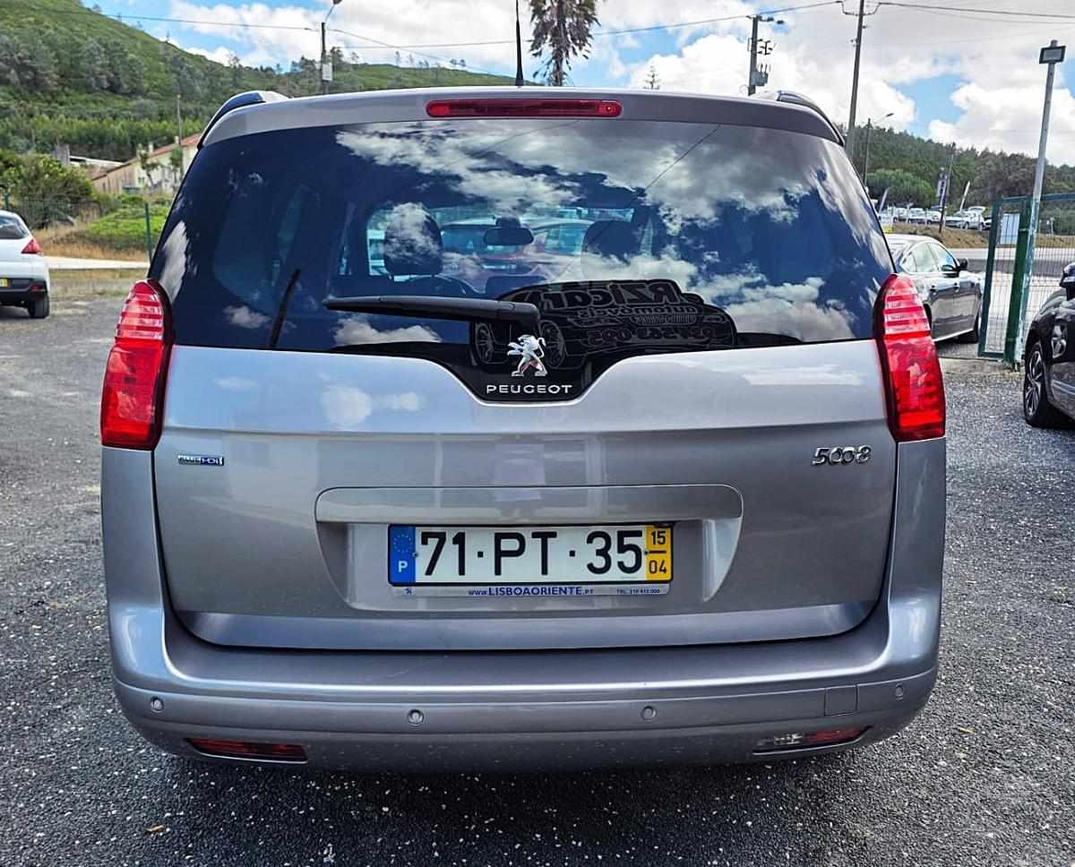 peugeot-5008-2015-diesel-1560cc