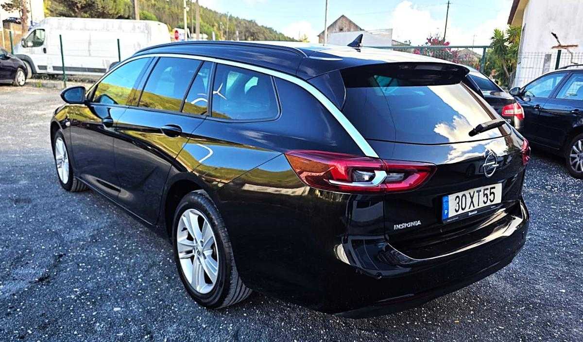 opel-insignia-sports-tourer-2019-diesel-1598cc