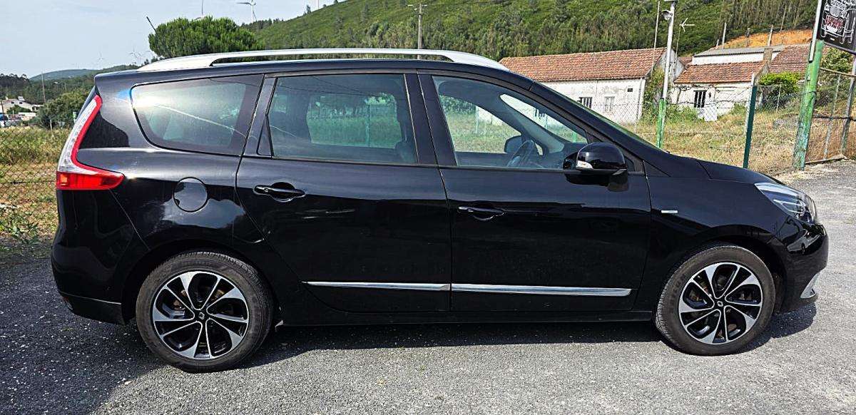 renault-grand-scenic-2015-diesel-1598cc