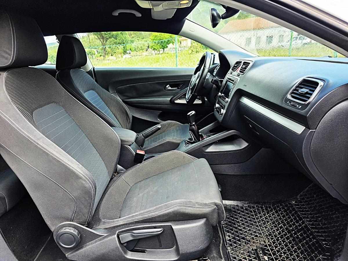 volkswagen-scirocco-2010-gasolina-1390cc