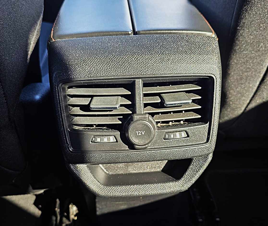 peugeot-3008-2017-diesel-1560cc