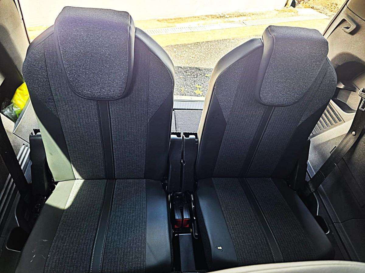 peugeot-5008-2018-diesel-1499cc