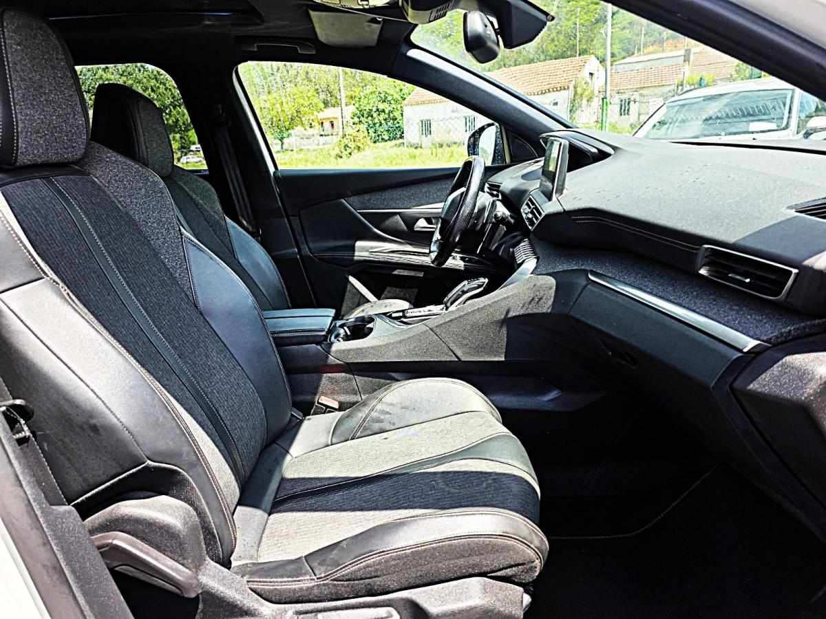 peugeot-5008-2018-diesel-1499cc
