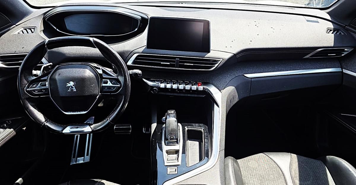peugeot-5008-2018-diesel-1499cc
