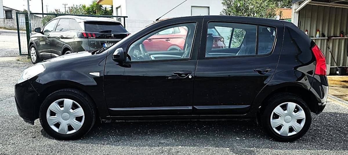 dacia-sandero-2010-gasolina-1149cc