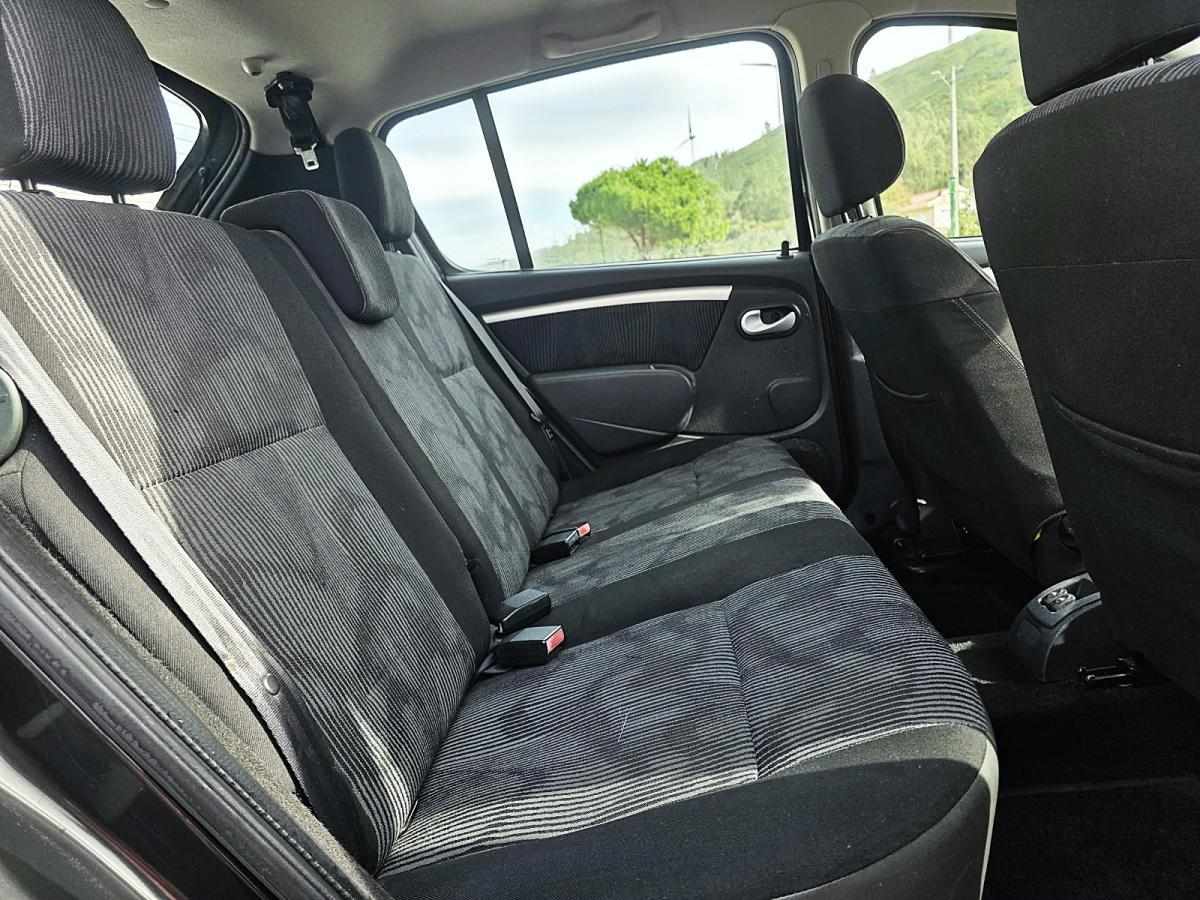 dacia-sandero-2010-gasolina-1149cc